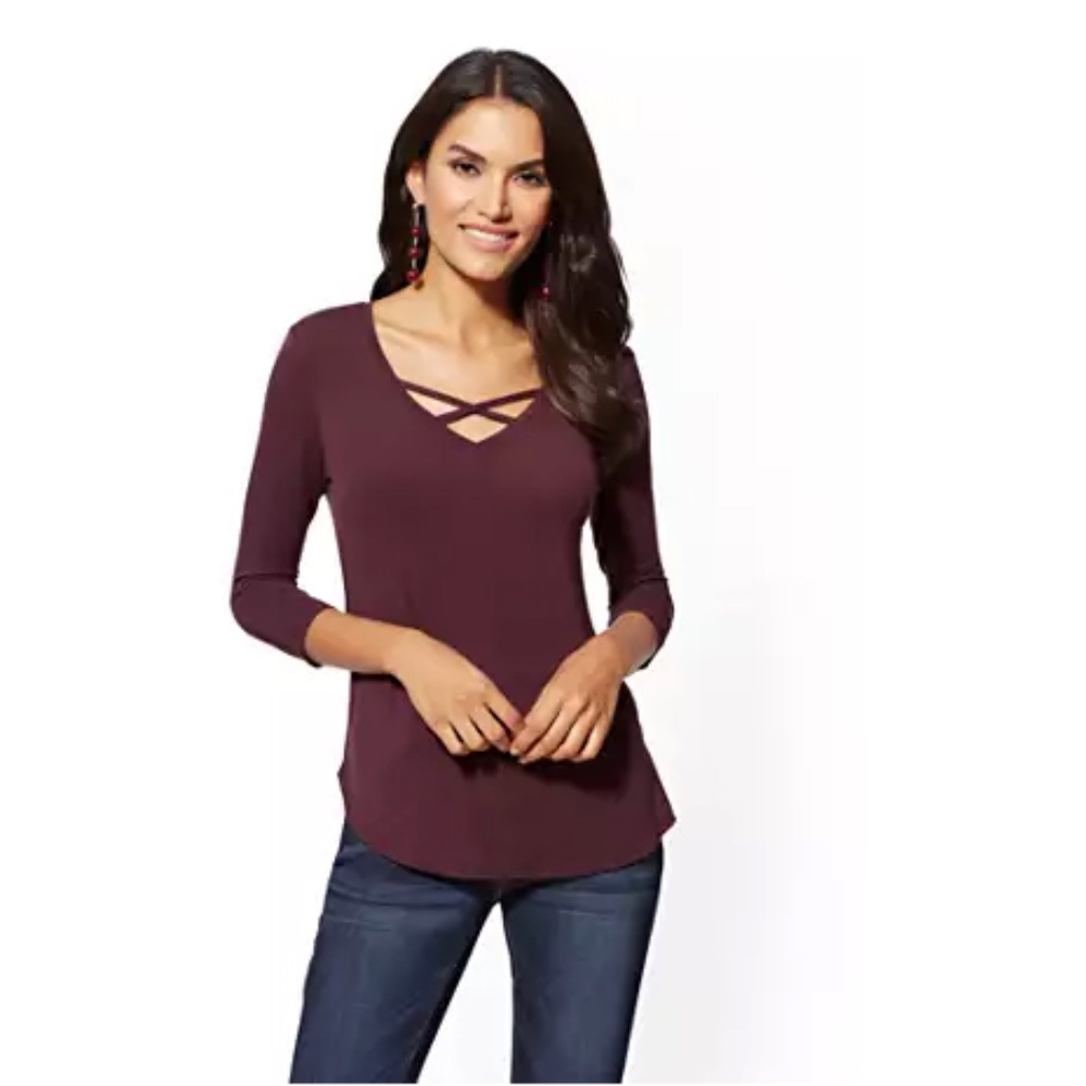 🖤 NY&C Perfect T Long Sleeve Top